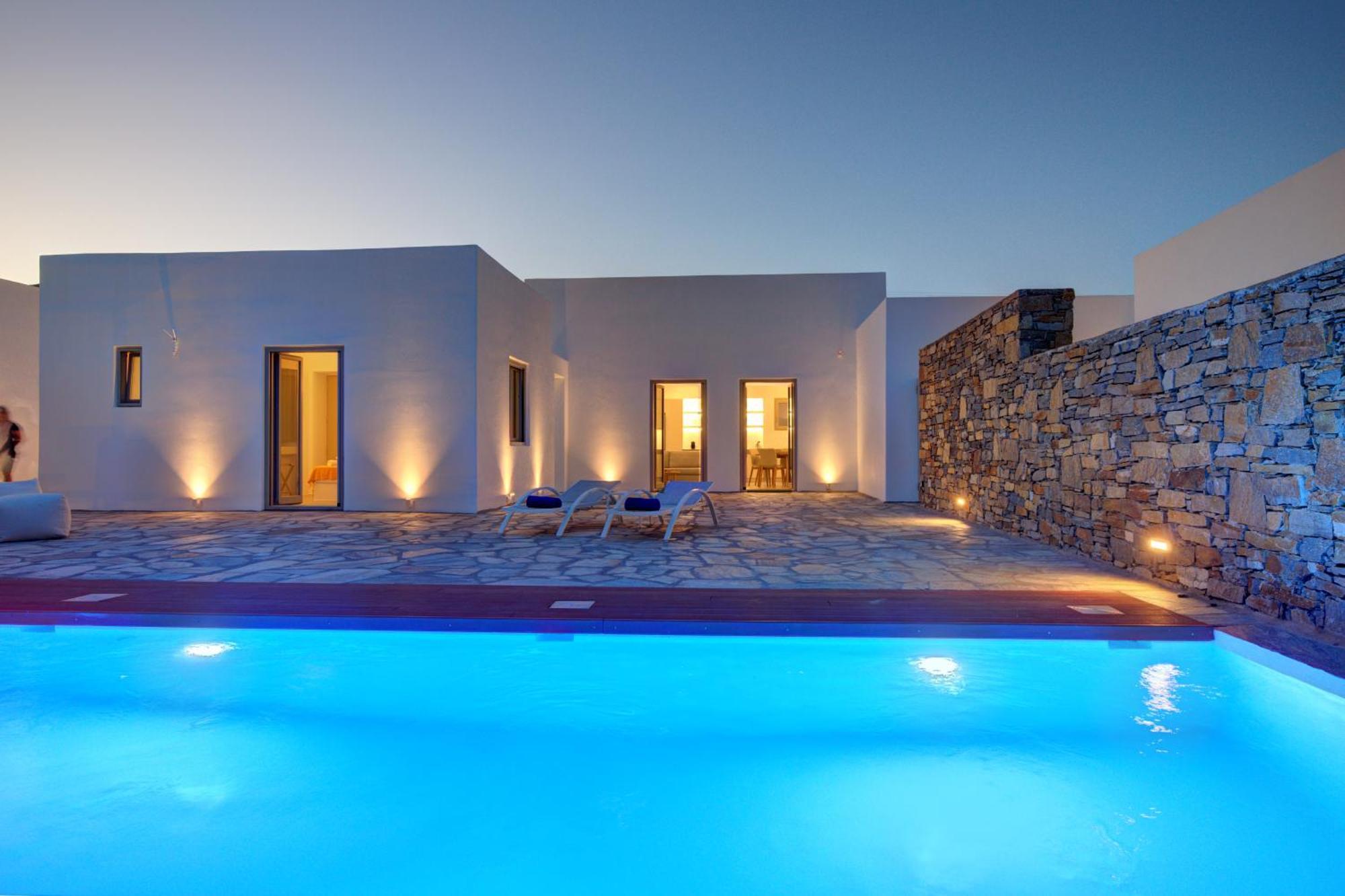 Summera Paros